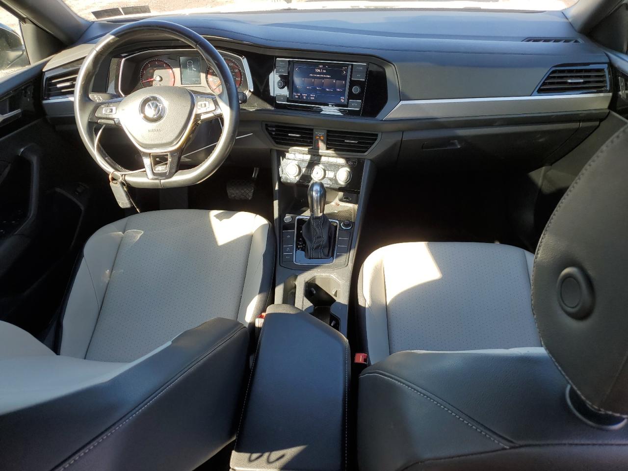 2019 Volkswagen Jetta - Image 8