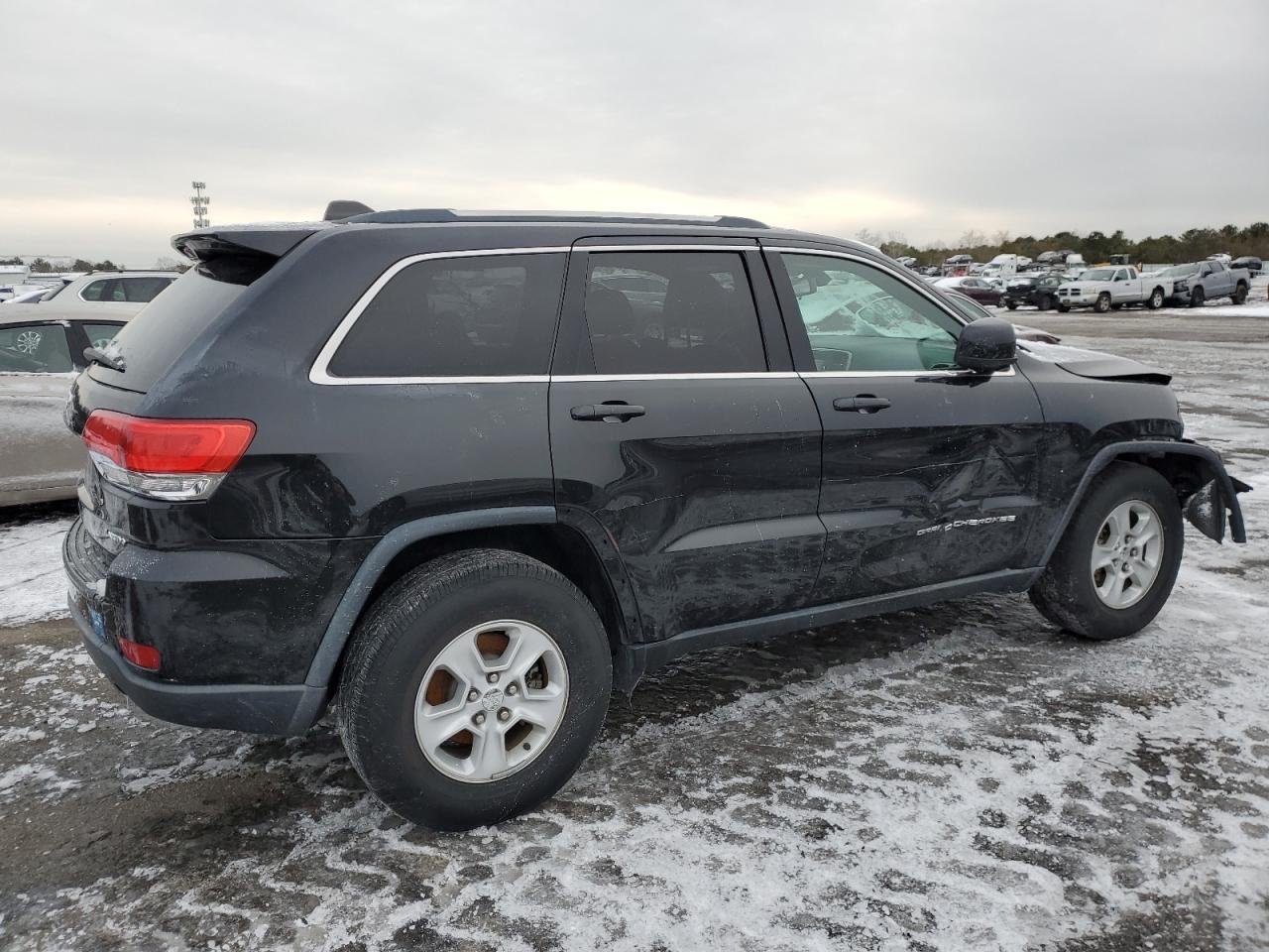 2016 Jeep Grand Cherokee - Image 3