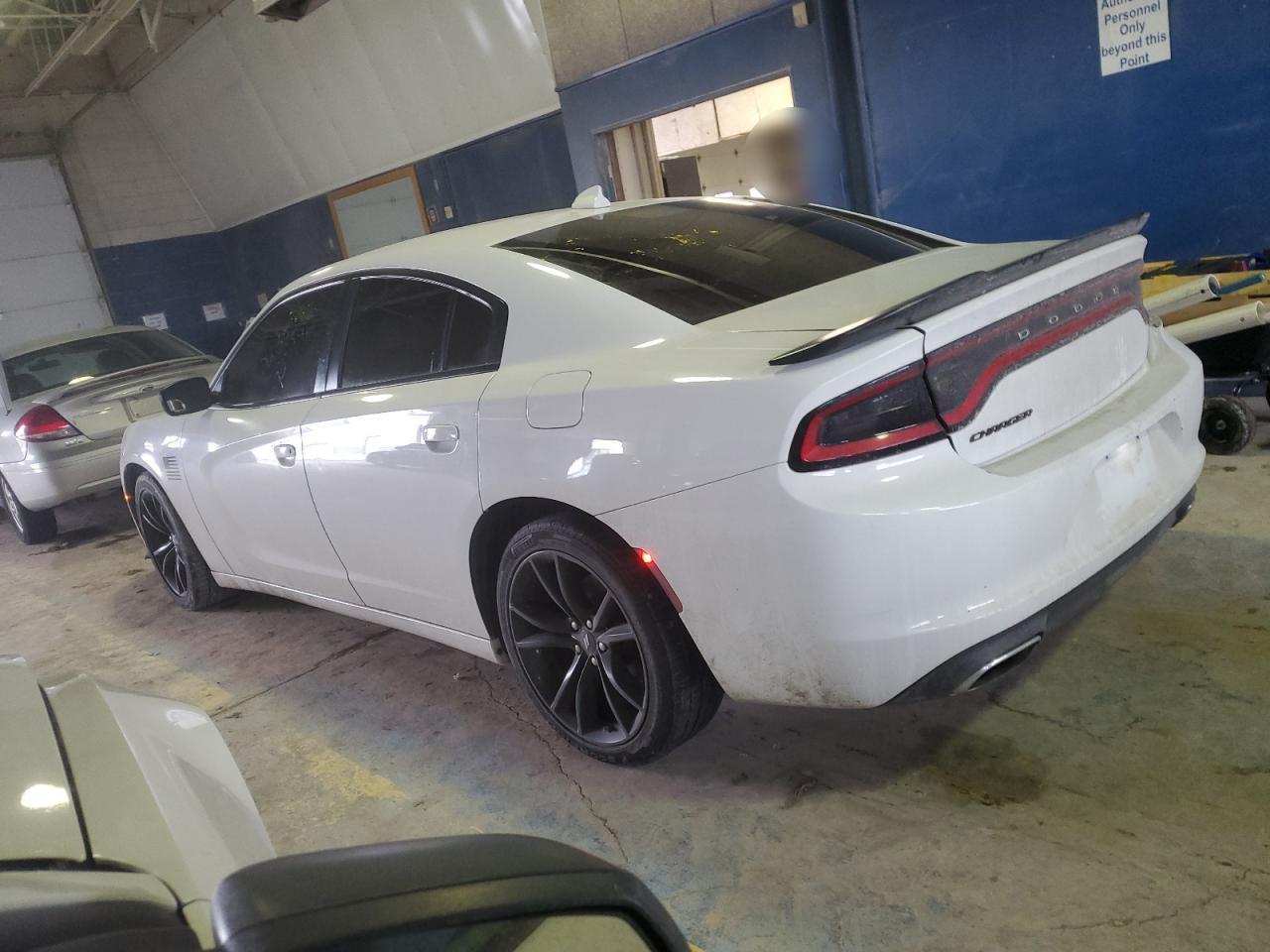 2017 Dodge Charger - Image 2