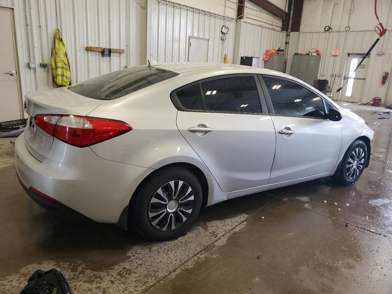 2015 Kia Forte - Image 3