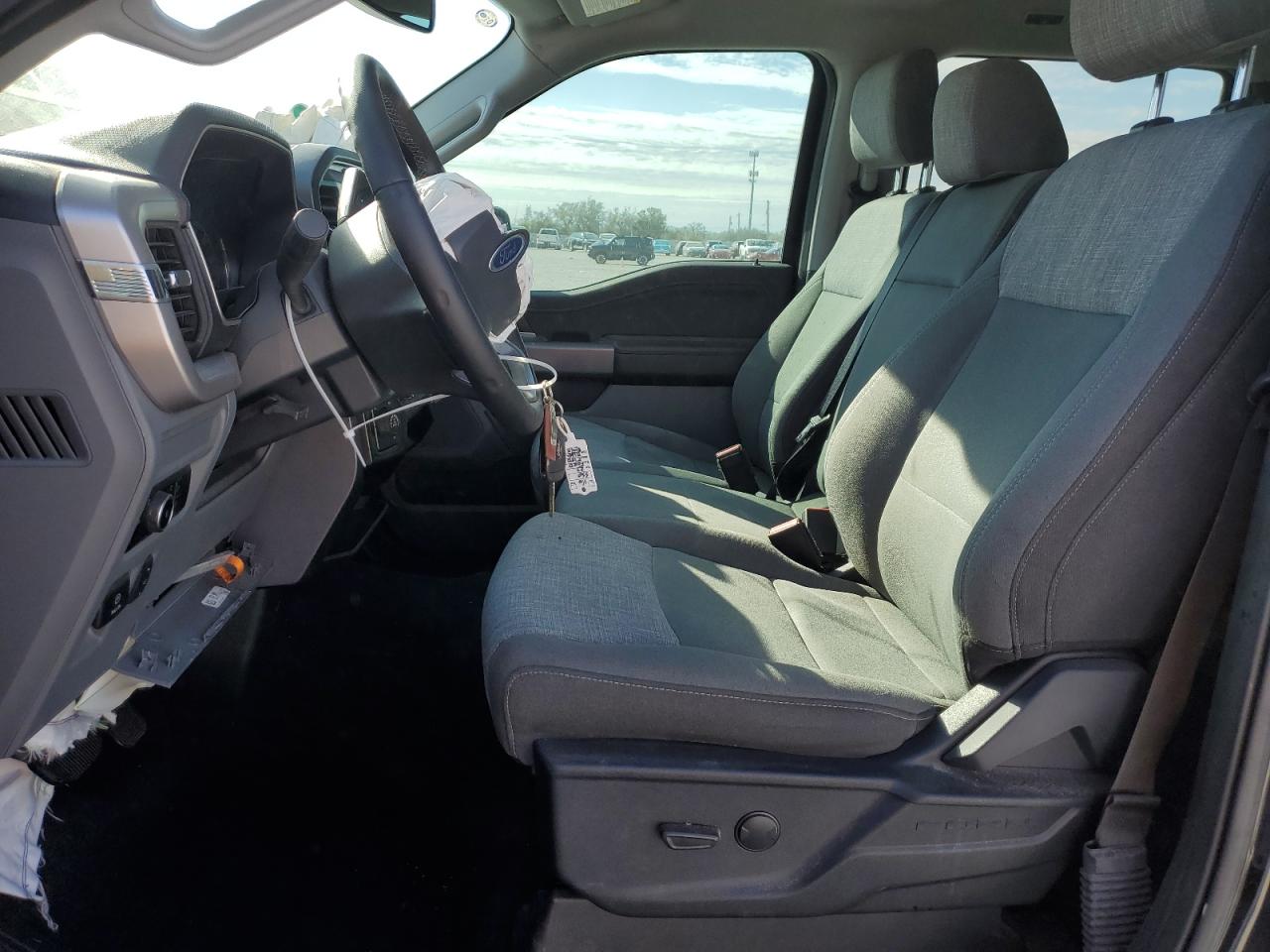 2023 Ford F-150 - Image 7