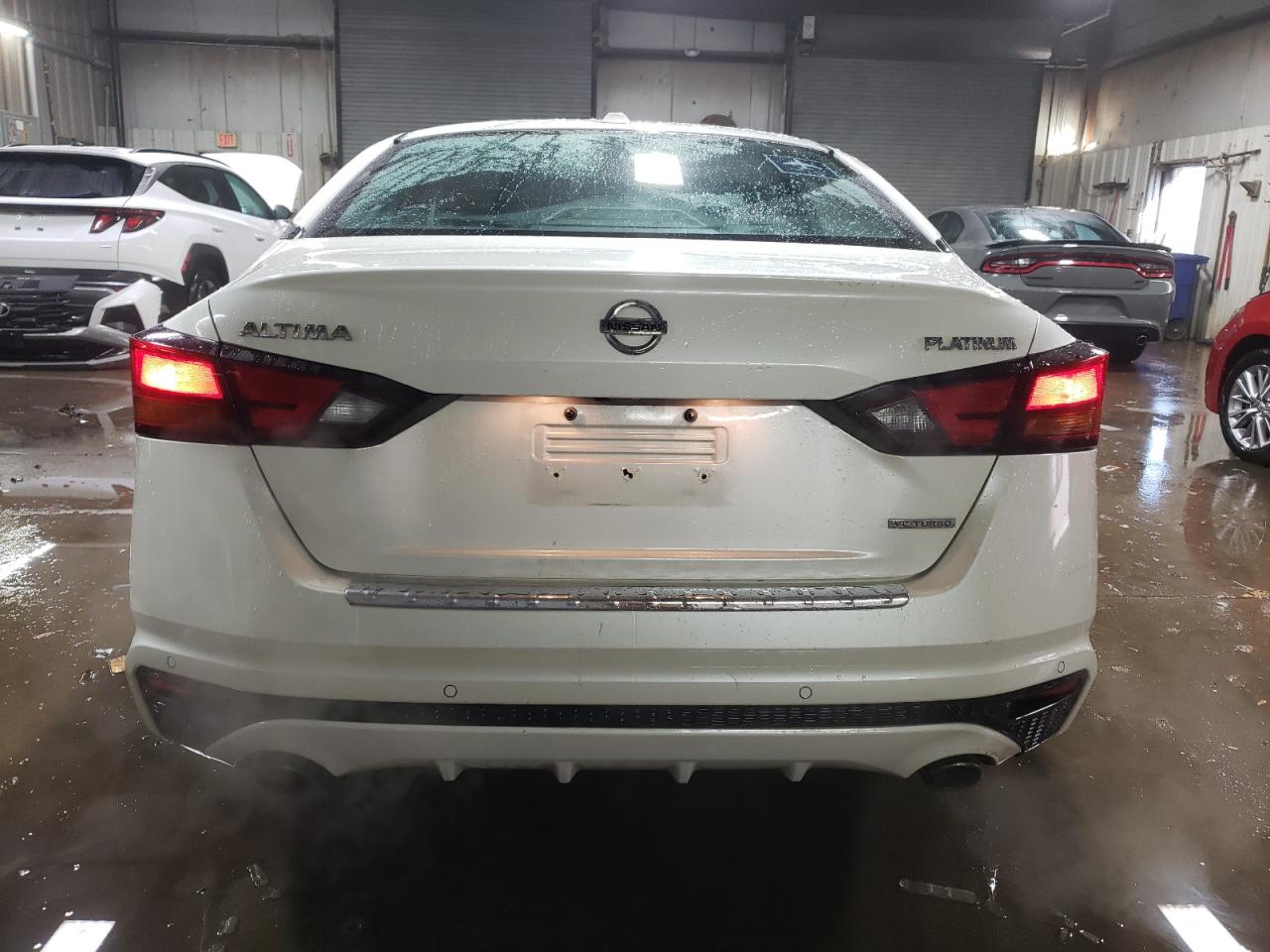 2020 Nissan Altima - Image 6