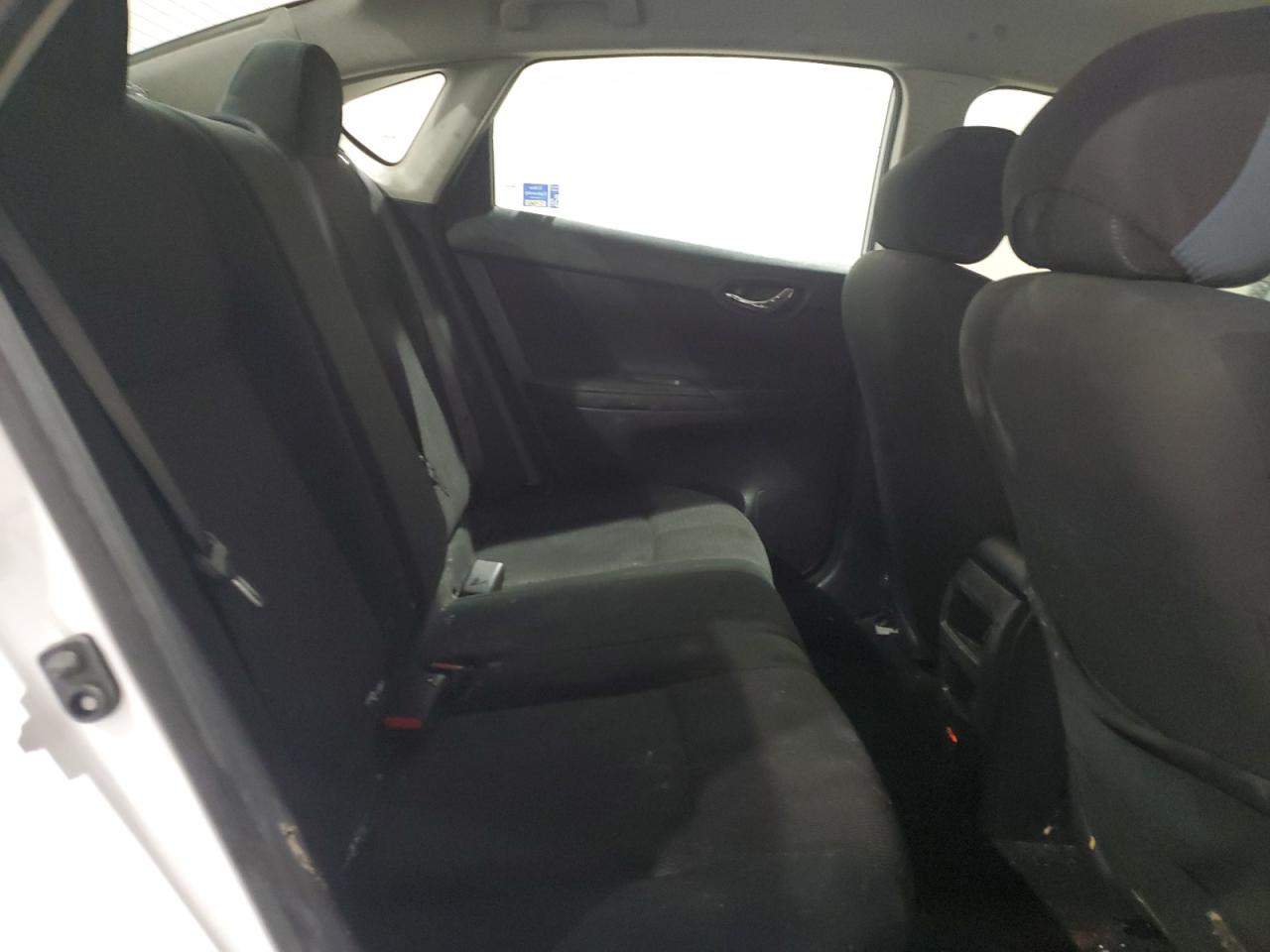 2019 Nissan Sentra - Image 10