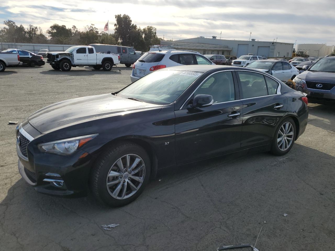 VIN JN1BV7AP5FM351750 2015 INFINITI Q50 no.1