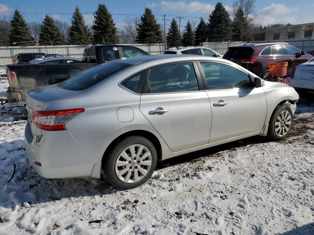 2015 Nissan Sentra - Image 3