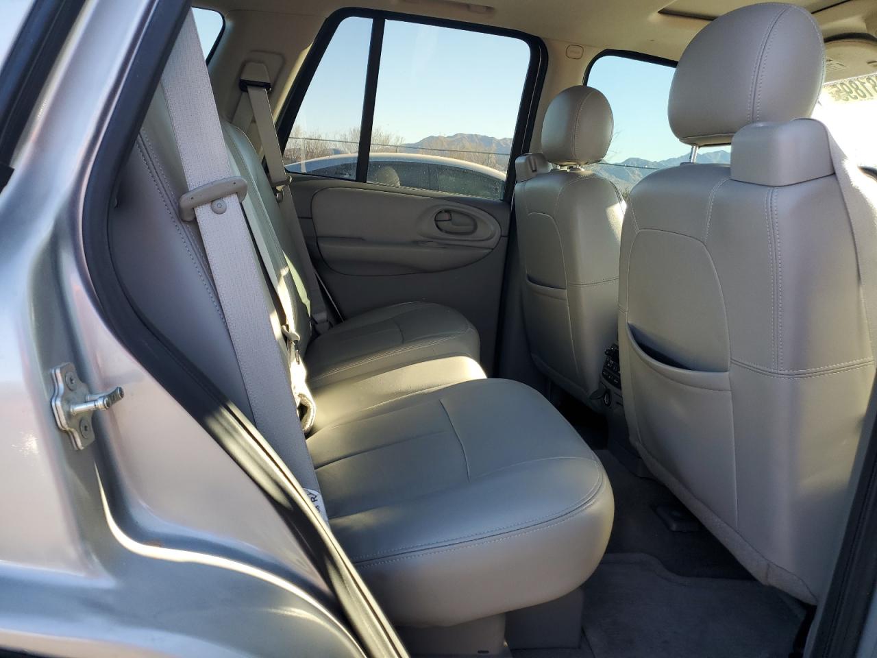 2008 Chevrolet TrailBlazer - Image 11