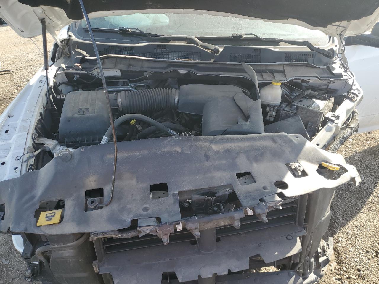 2016 RAM 1500 - Image 11