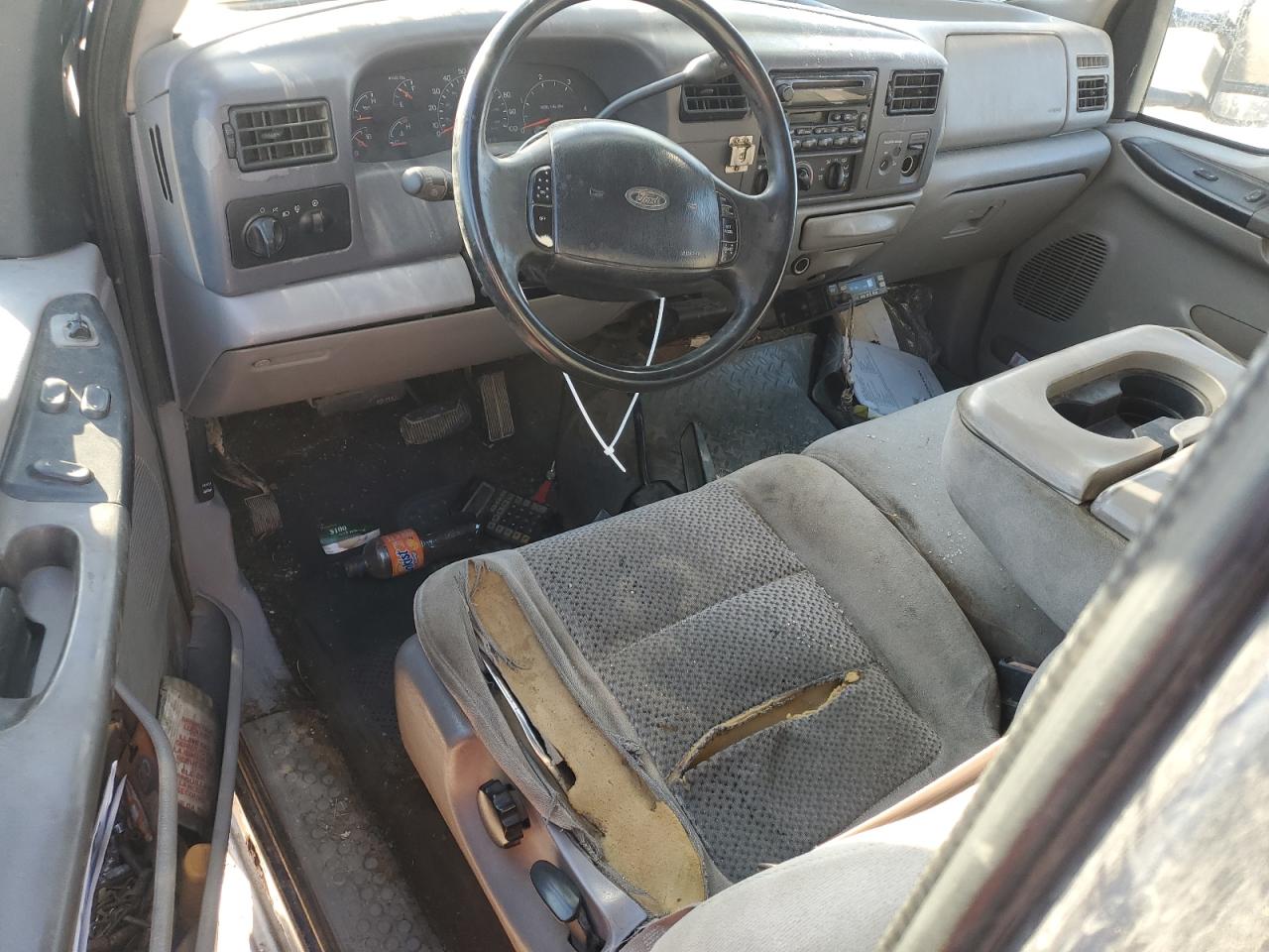 2001 Ford F350 - Image 8
