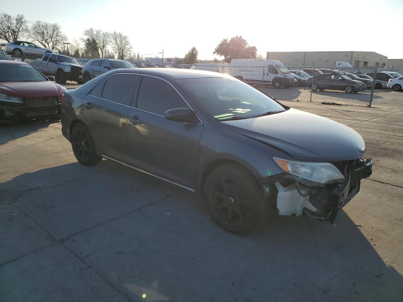 2014 Toyota Camry - Image 4