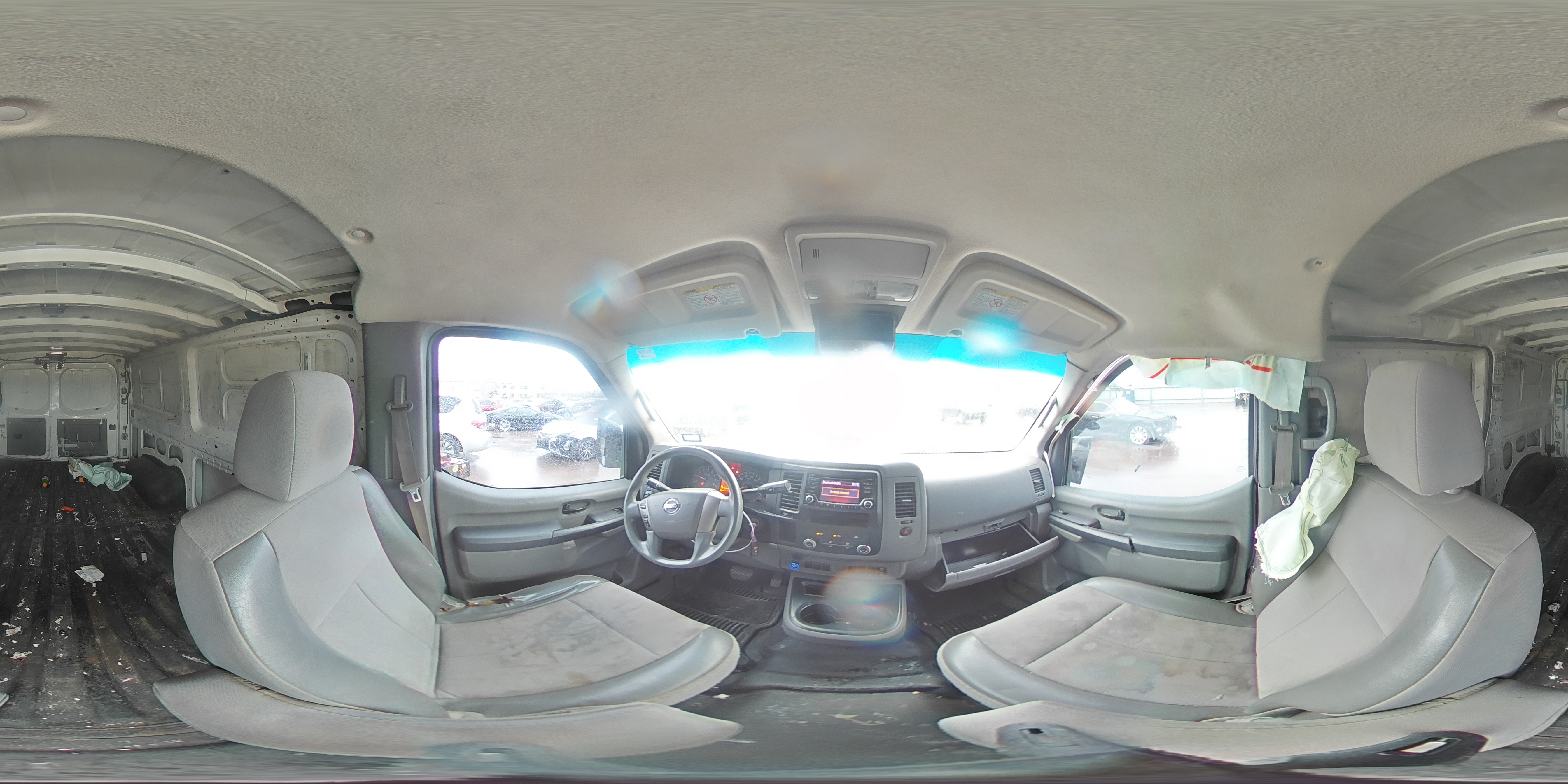 2018 Nissan NV - Image 13