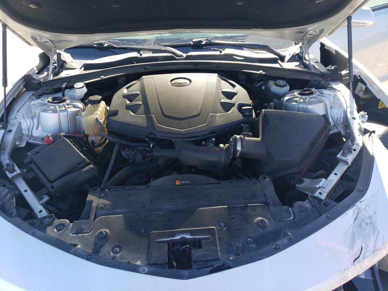 2018 Chevrolet Camaro - Image 12