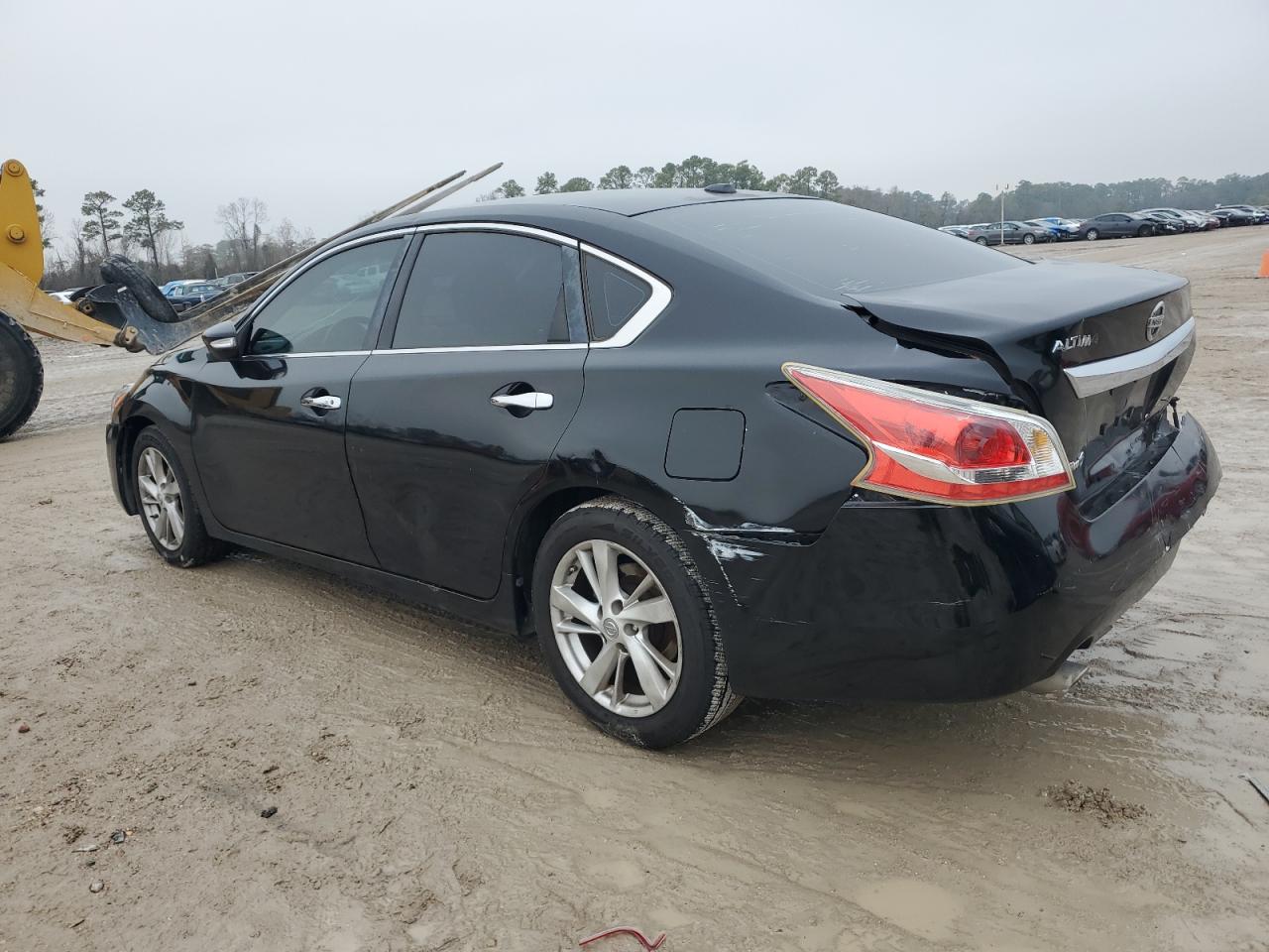 2013 Nissan Altima - Image 2