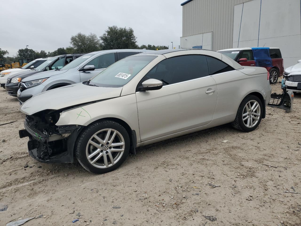 2010 Volkswagen Eos - Image 1