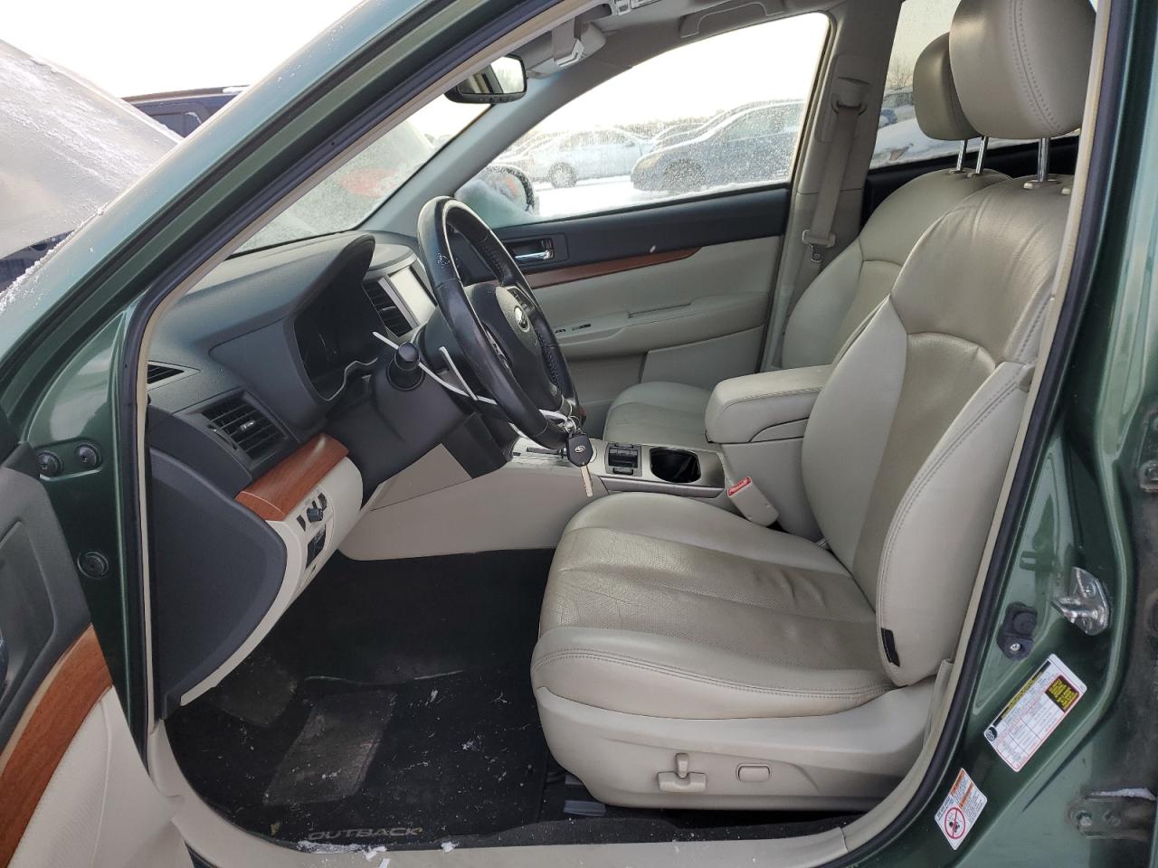 2013 Subaru Outback - Image 7