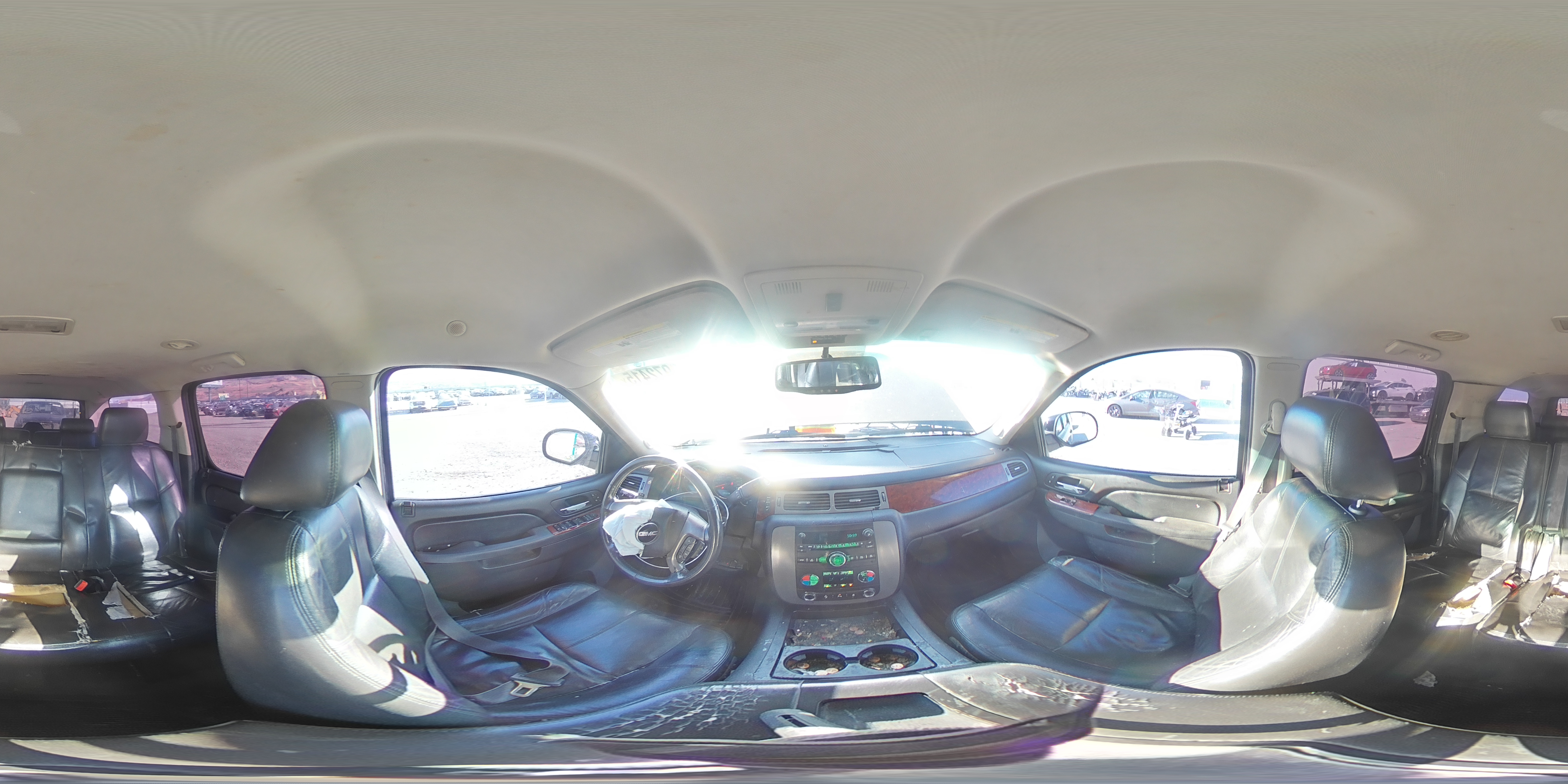 2012 GMC Yukon - Image 14