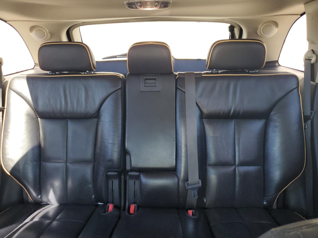 2008 Lincoln MKX - Image 10