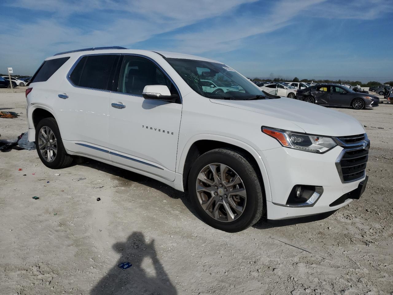 2019 Chevrolet Traverse - Image 4