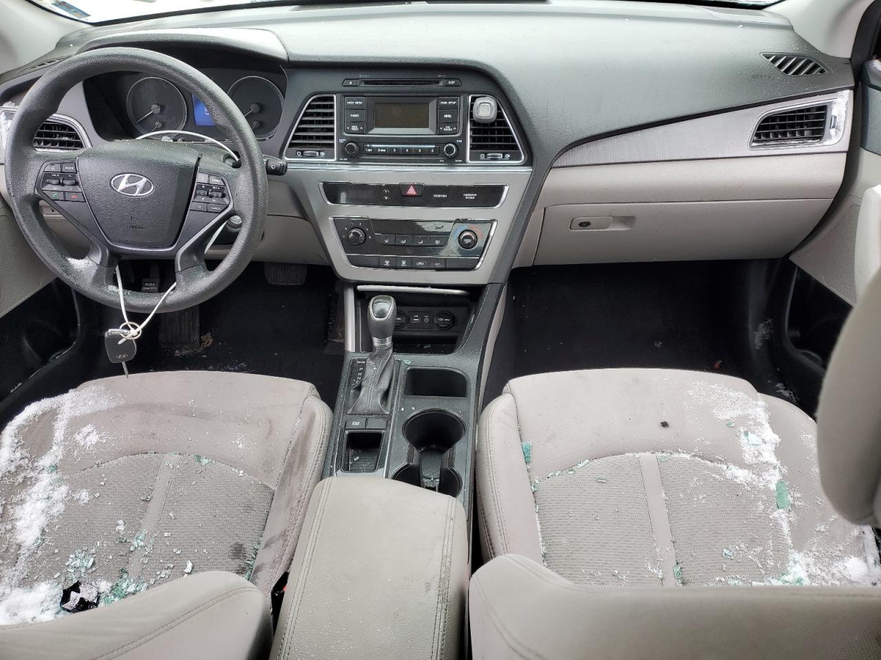 2017 Hyundai Sonata - Image 8