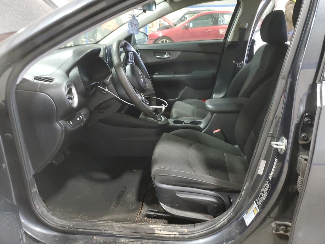 2019 Kia Forte - Image 7