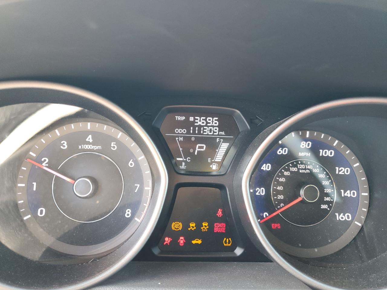 2013 Hyundai Elantra - Image 9
