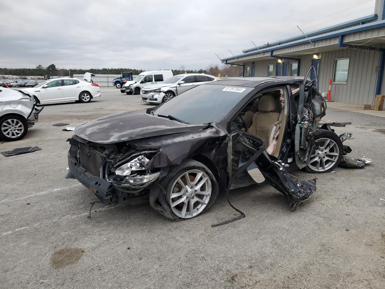 2010 Nissan Maxima S for Sale in Memphis, TN - All Over