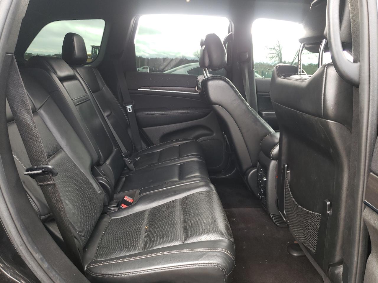 2016 Jeep Grand Cherokee - Image 11