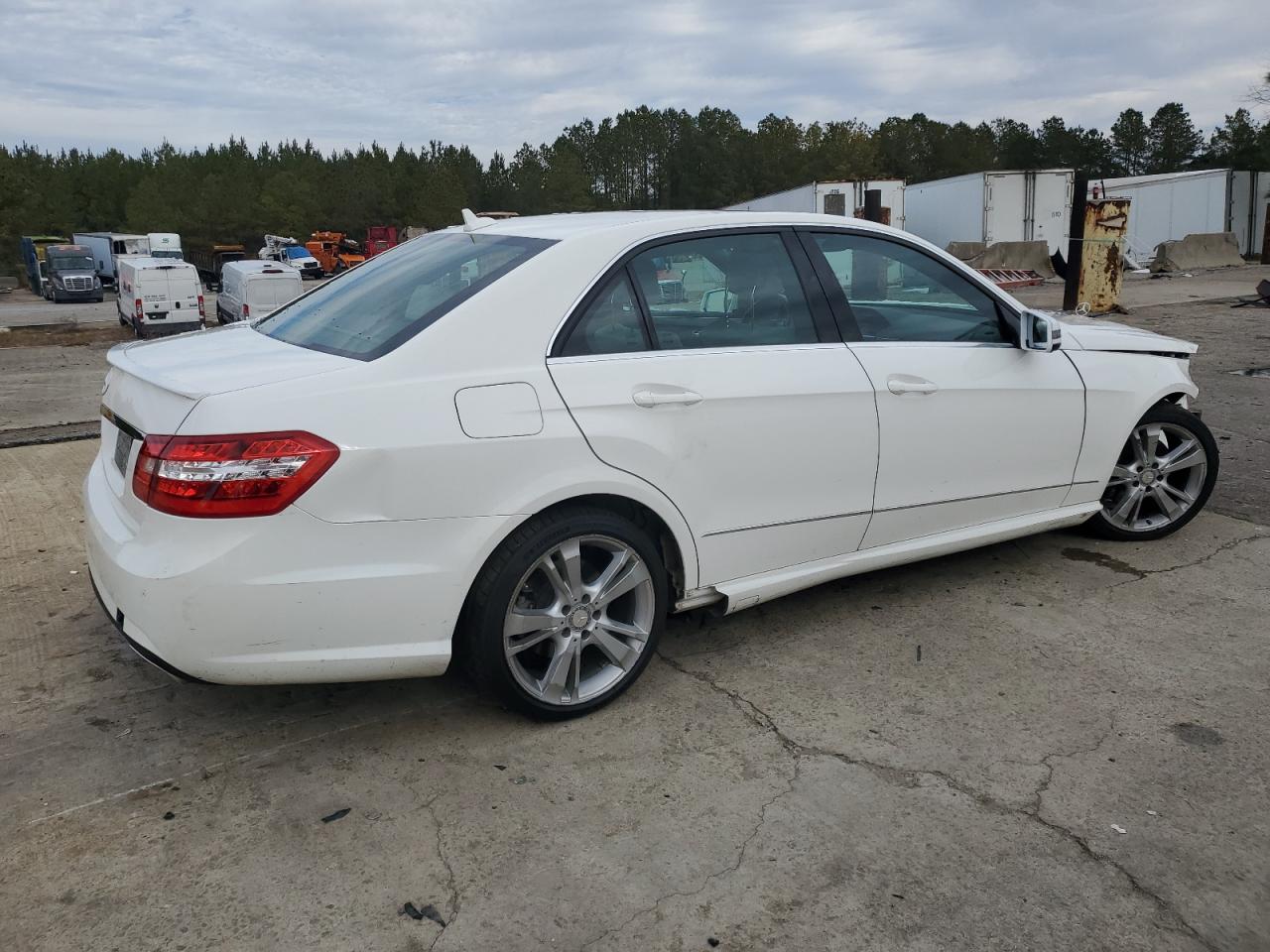 2013 Mercedes-Benz E-klasse - Image 3