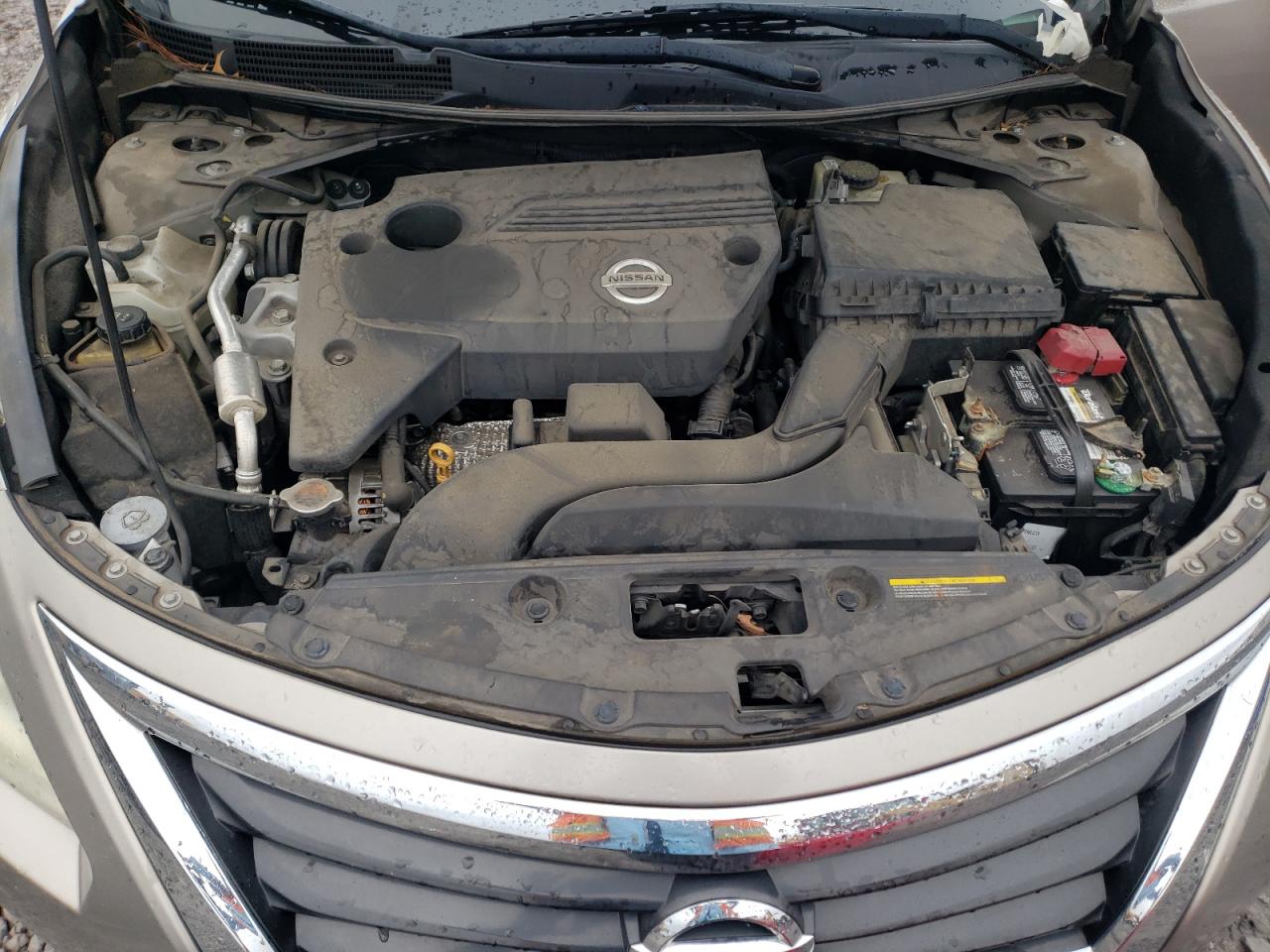 2015 Nissan Altima - Image 11