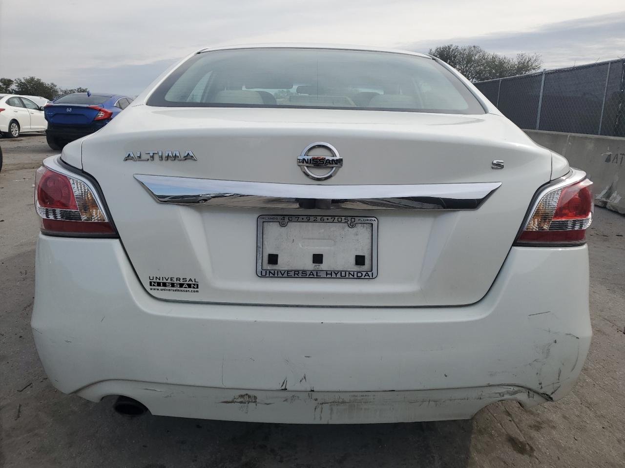 2015 Nissan Altima - Image 6