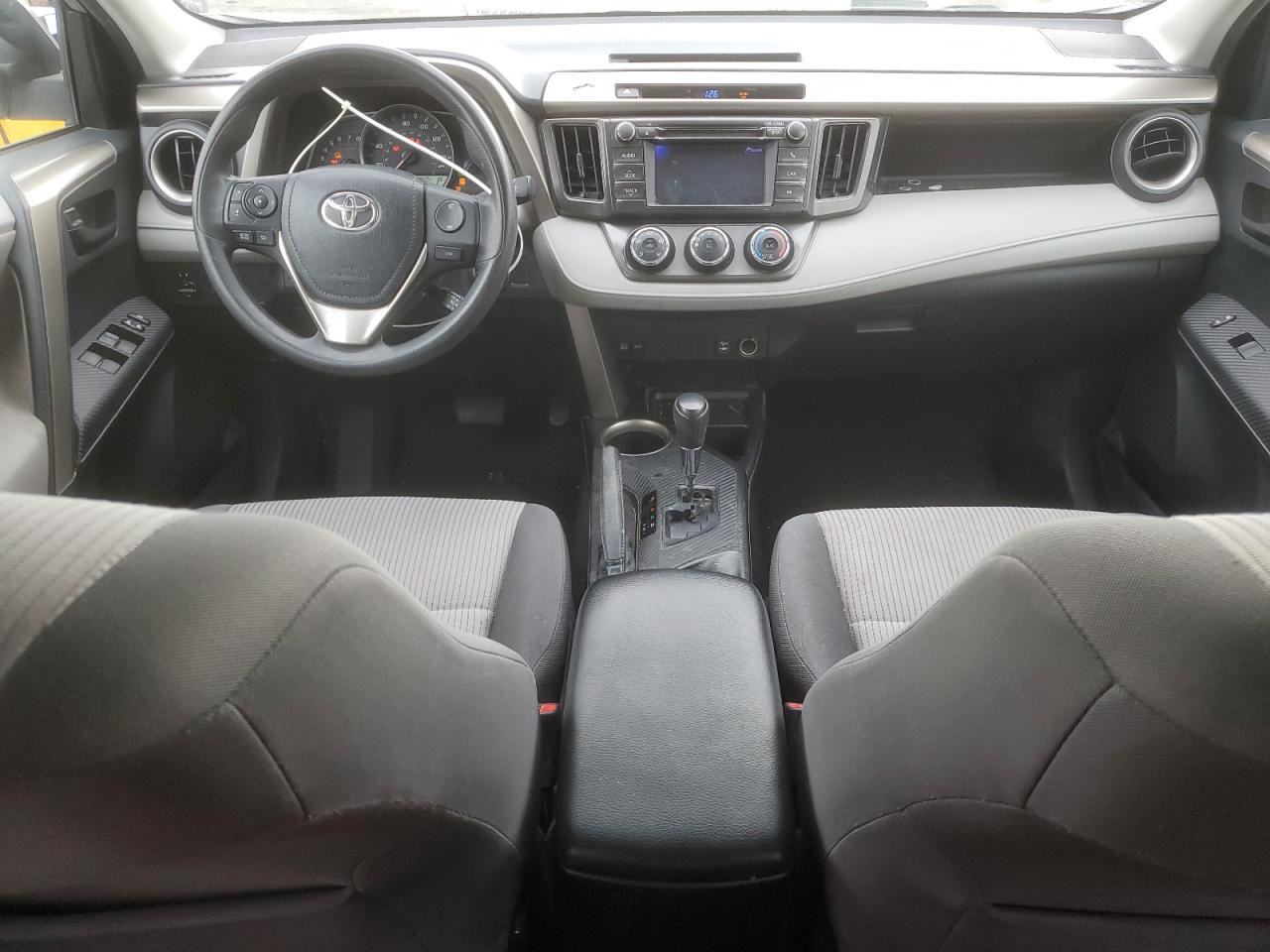 2013 Toyota RAV 4 - Image 8