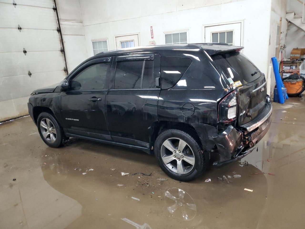 2016 Jeep Compass - Image 2