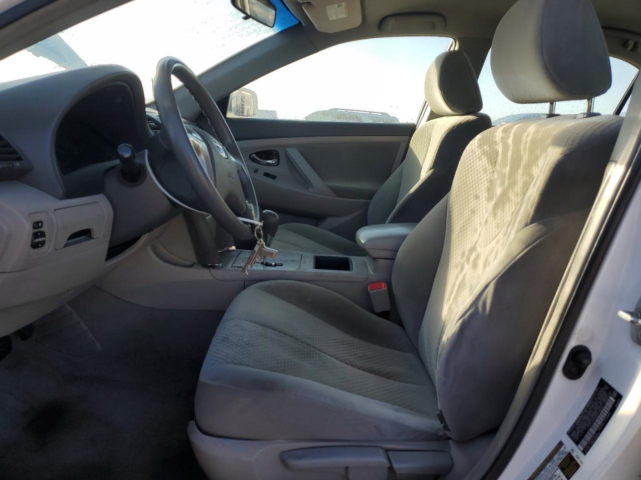 2009 Toyota Camry - Image 7