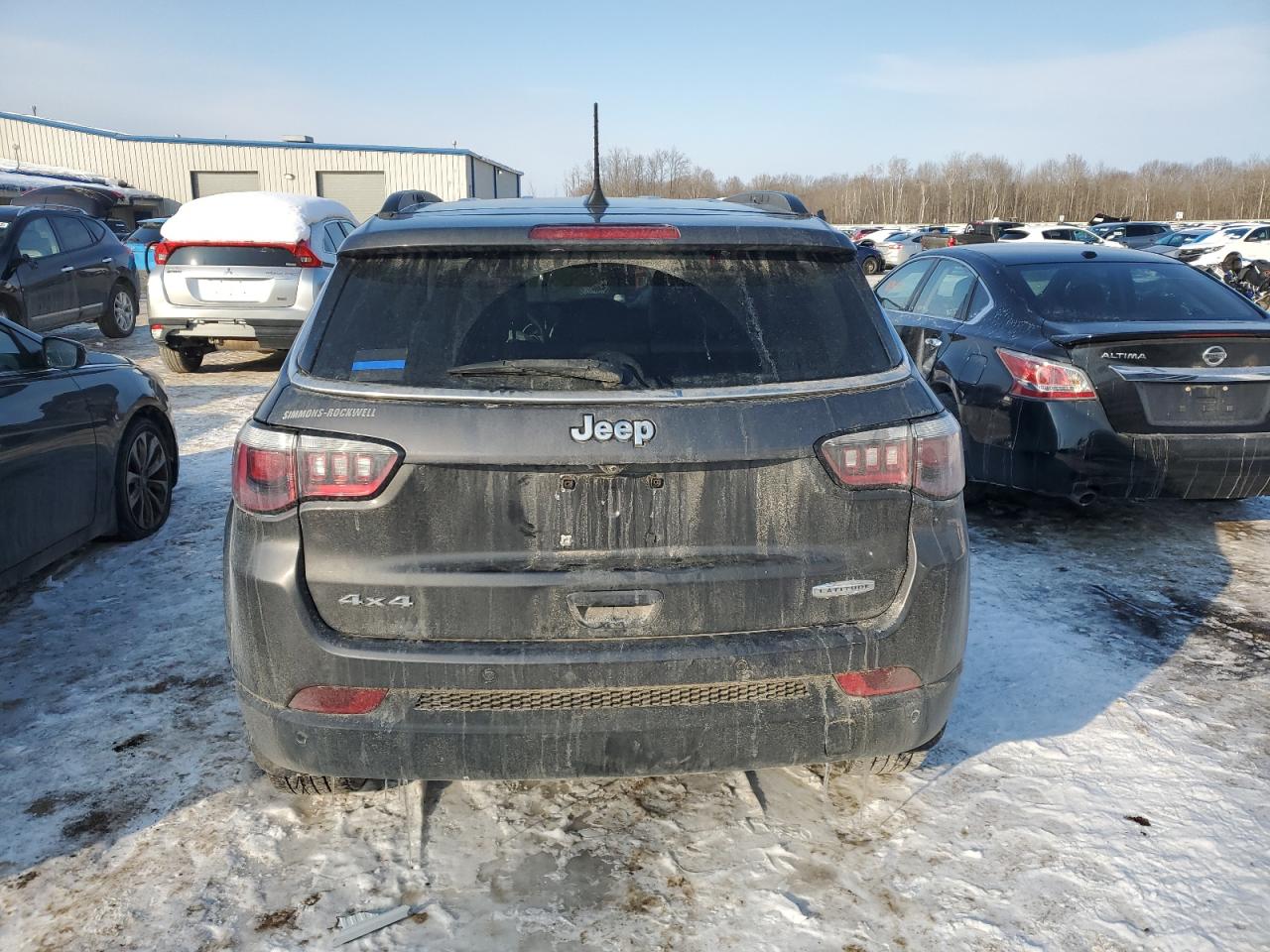 2018 Jeep Compass - Image 5