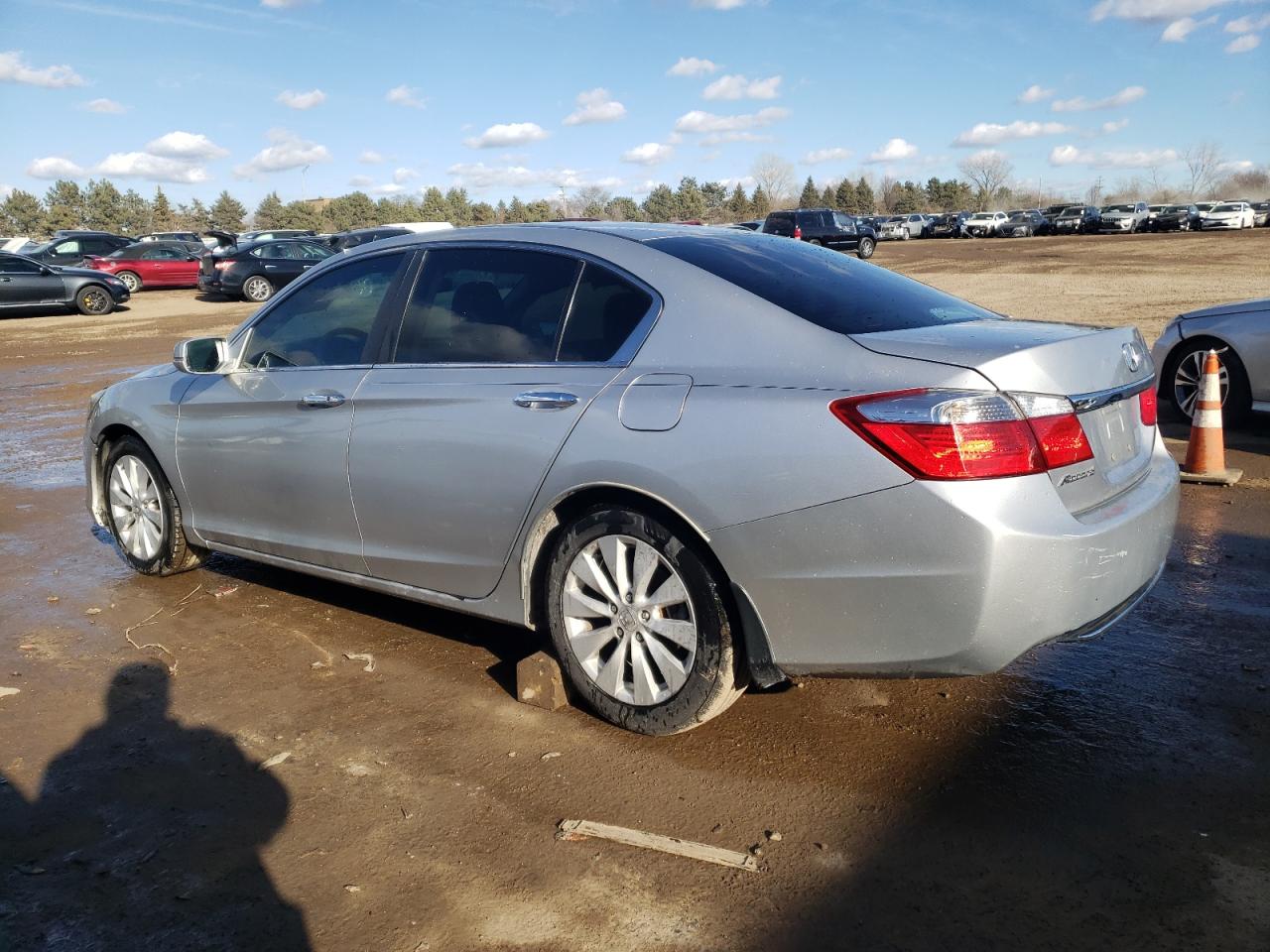 2015 Honda Accord - Image 2