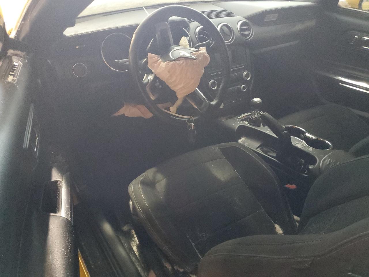 2015 Ford Mustang - Image 8