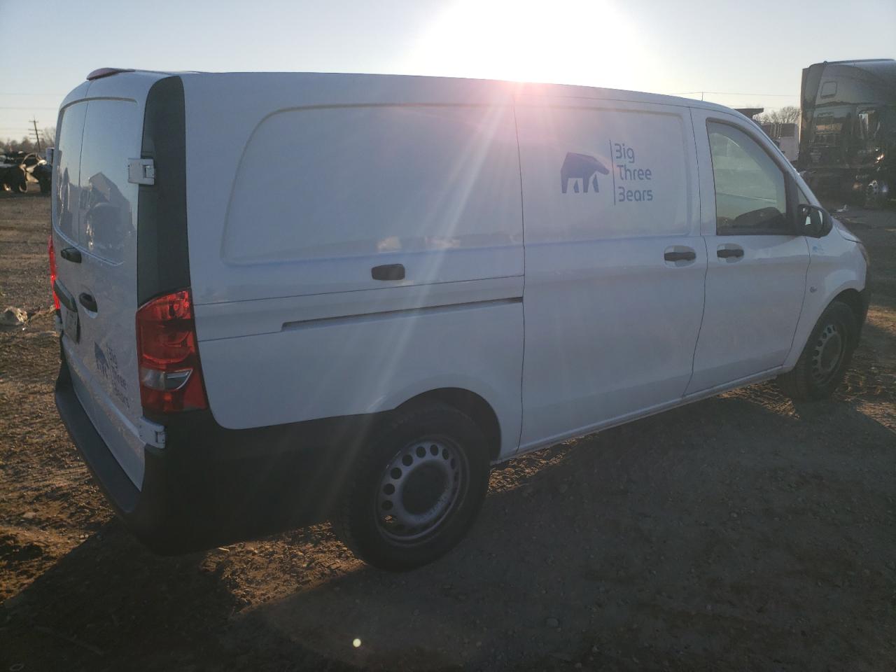 2016 Mercedes-Benz Vito - Image 3