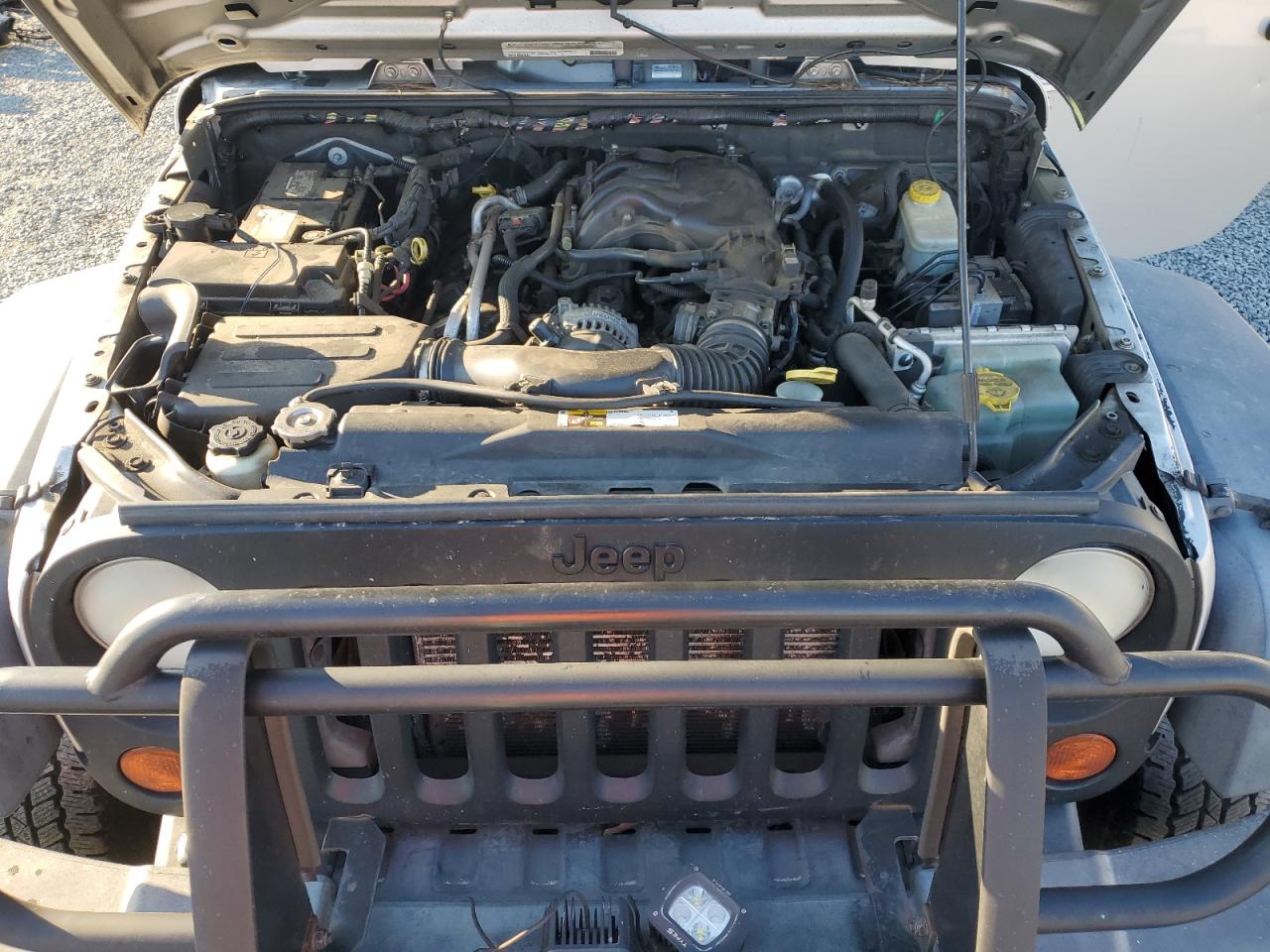 2012 Jeep Wrangler - Image 12