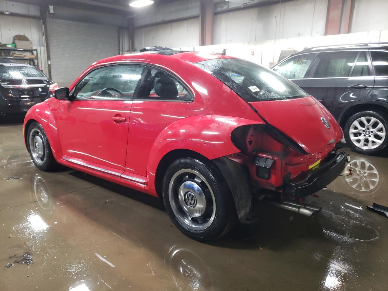 2013 Volkswagen Beetle - Image 2