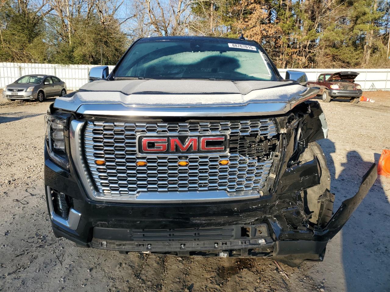 2021 GMC Yukon - Image 5