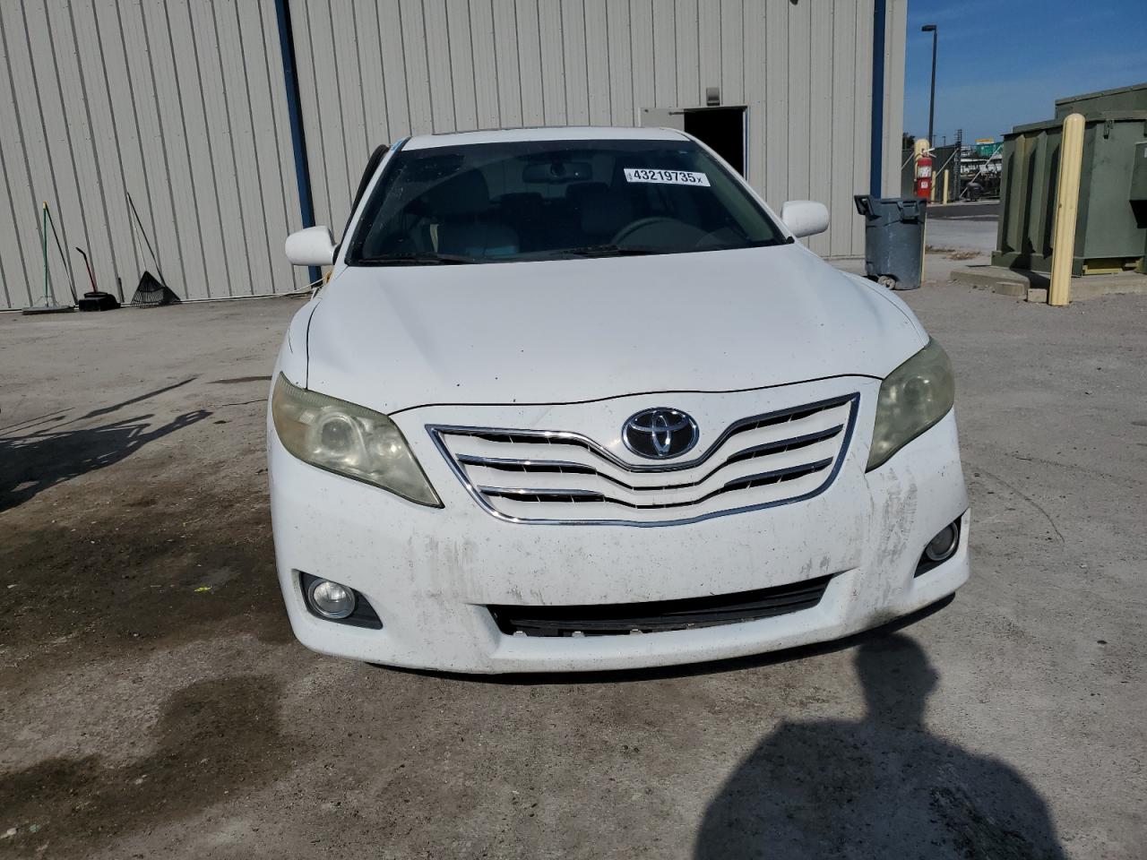 2010 Toyota Camry - Image 5