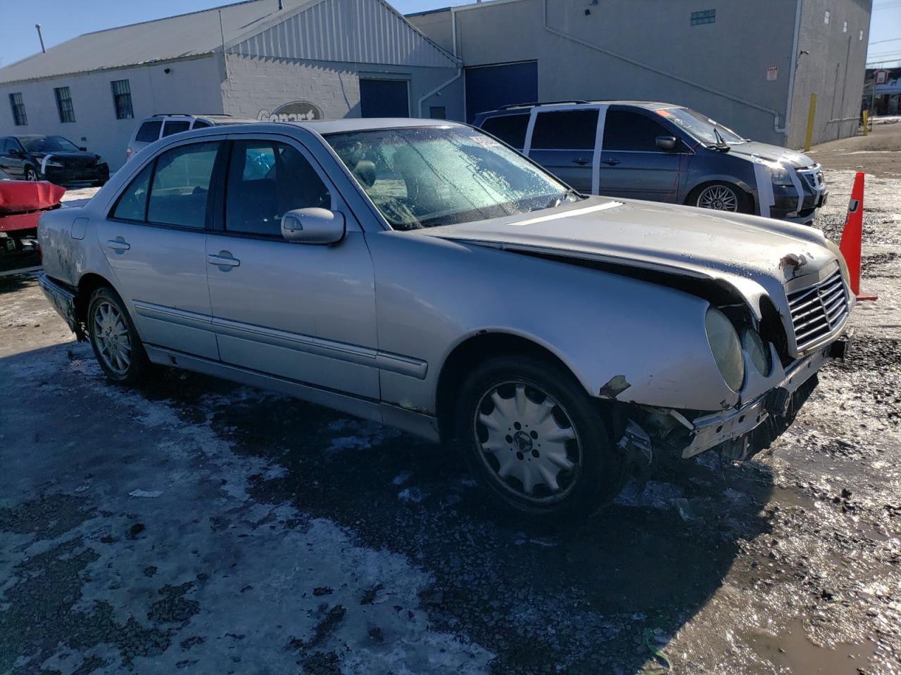 2000 Mercedes-Benz E-klasse - Image 4