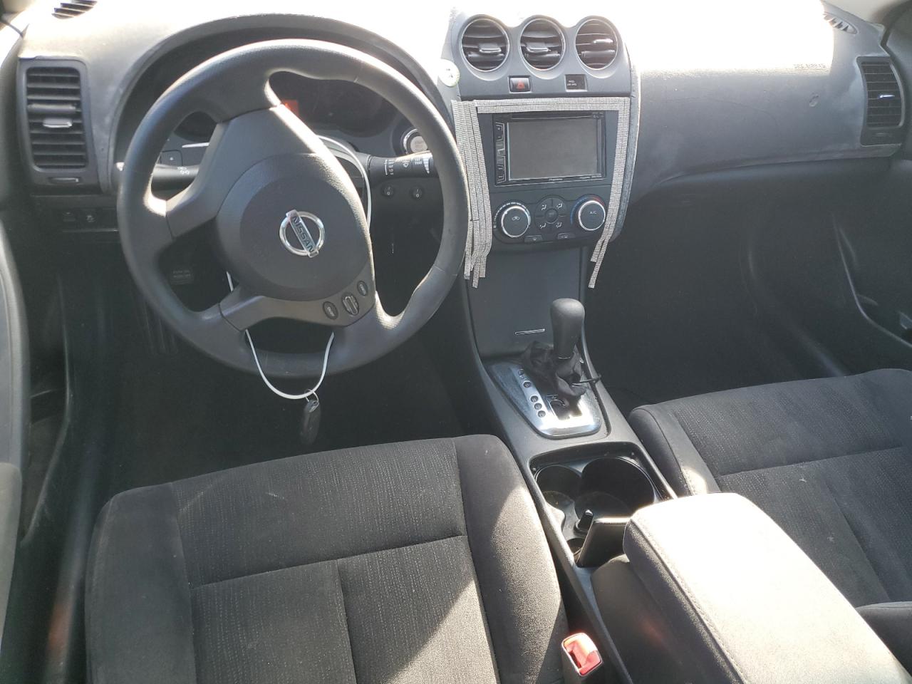 2012 Nissan Altima - Image 8