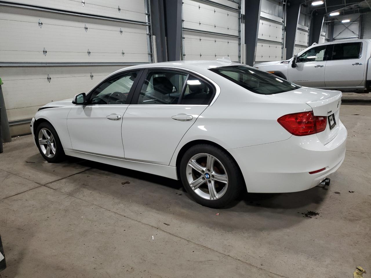 2015 BMW 3er - Image 2