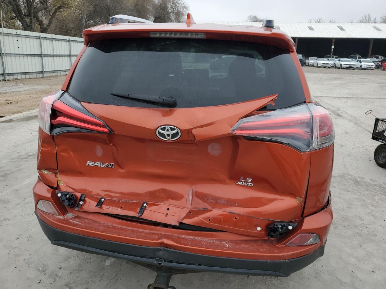 2016 Toyota RAV 4 - Image 6