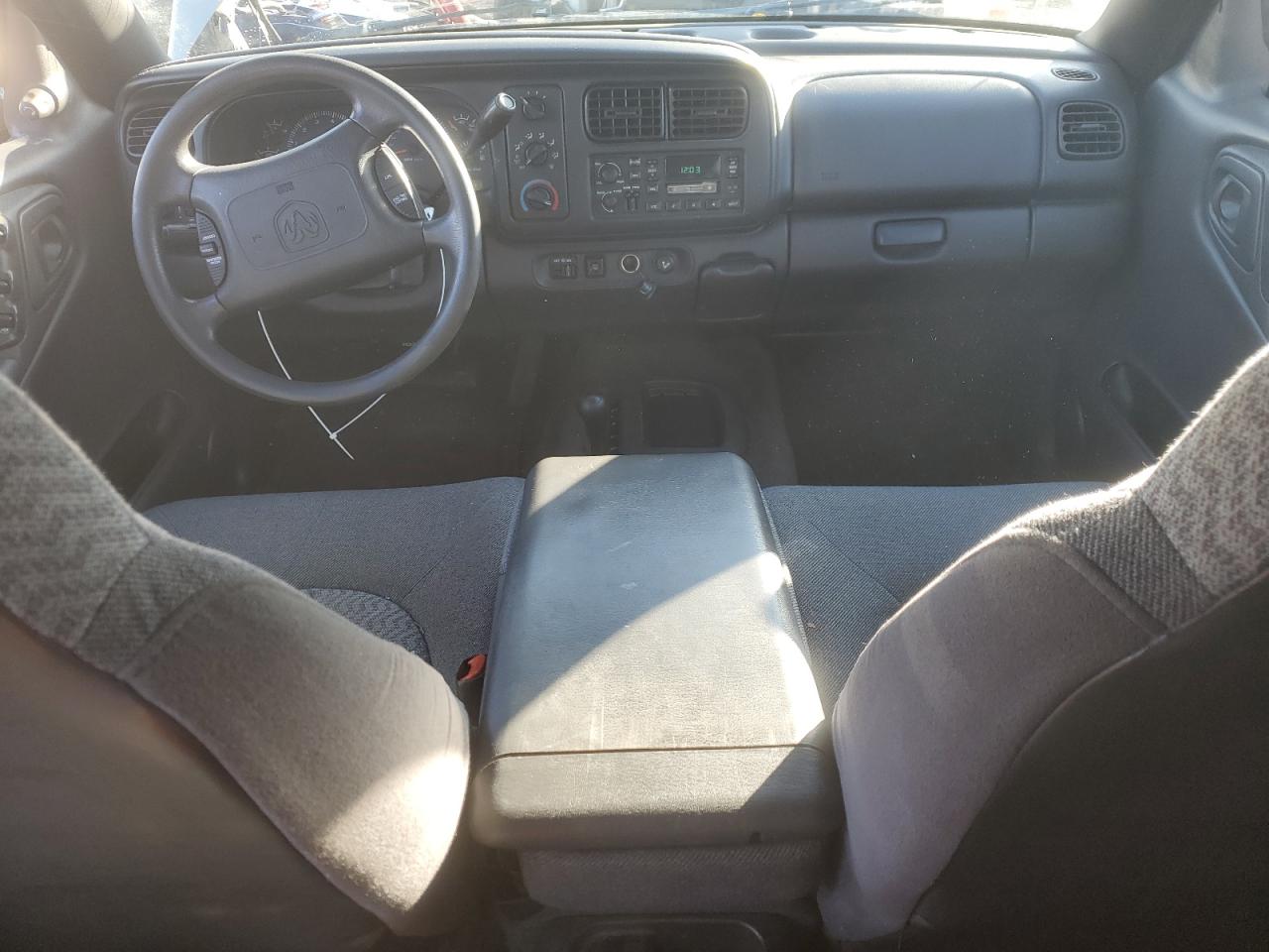2000 Dodge Durango - Image 8