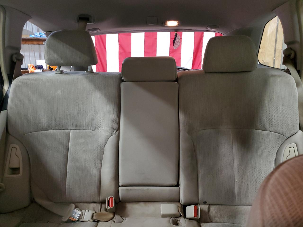 2014 Subaru Outback - Image 10