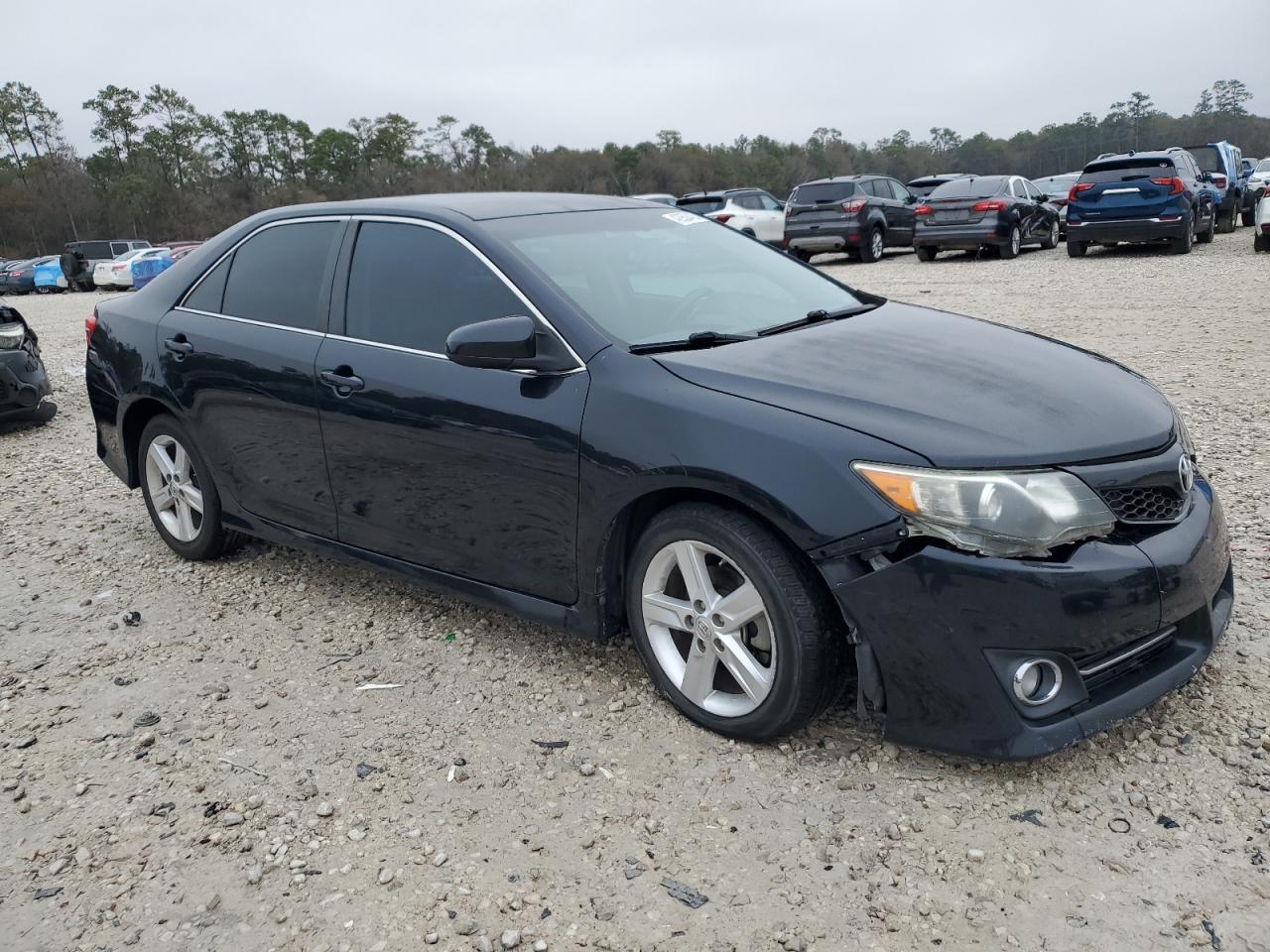 2014 Toyota Camry - Image 4