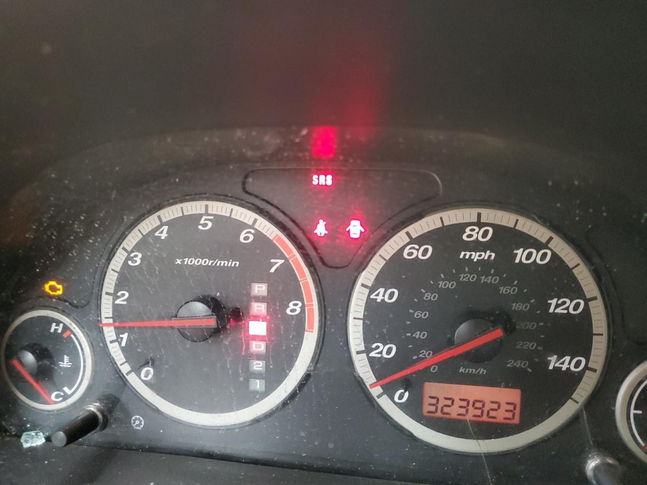 2004 Honda CR-V - Image 9