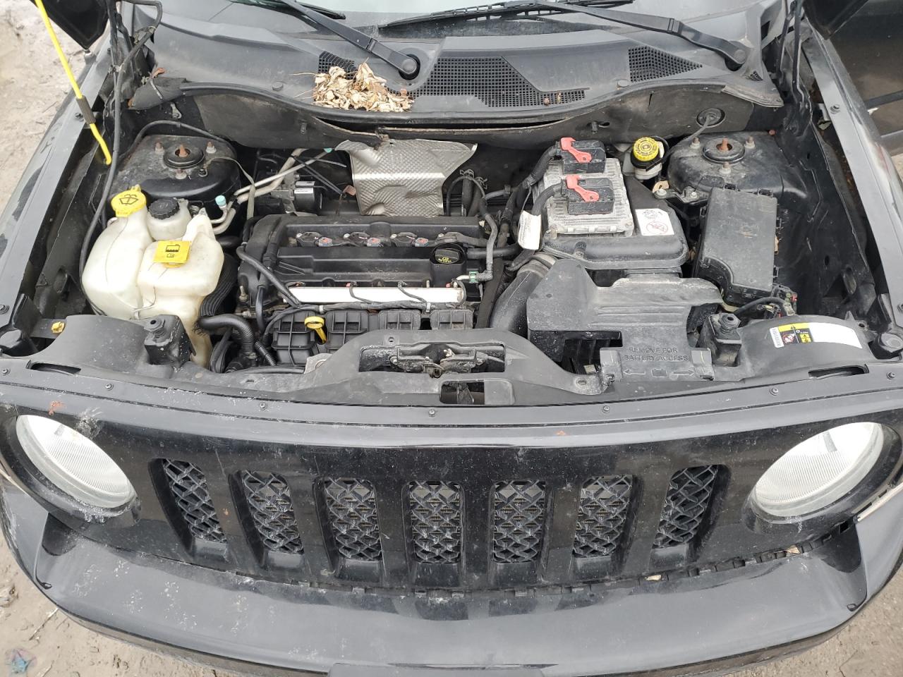 2017 Jeep Liberty (Patriot) - Image 12