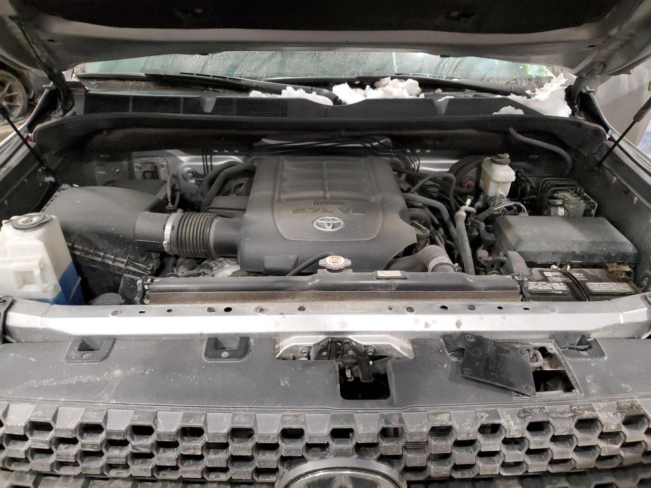 2020 Toyota Tundra - Image 11